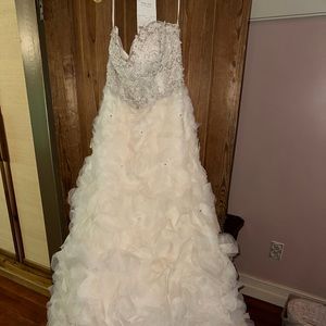 wedding dress